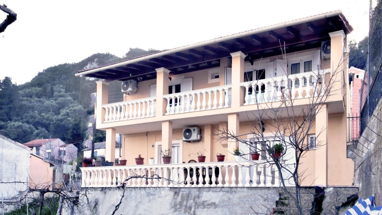 Villa Eftichia Ano Pavliana Exterior photo